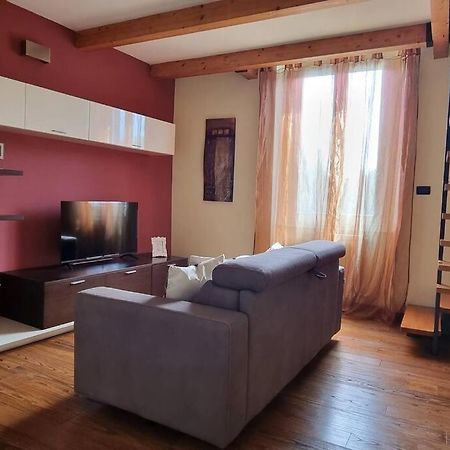 ליבורנו Appartamento La Casina Di Chiara מראה חיצוני תמונה