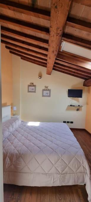 ליבורנו Appartamento La Casina Di Chiara מראה חיצוני תמונה