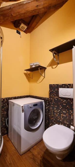 ליבורנו Appartamento La Casina Di Chiara מראה חיצוני תמונה